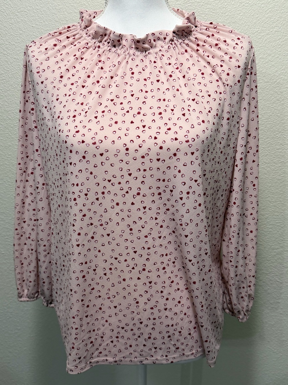 Adrianna Papell pink blouse with hearts, large